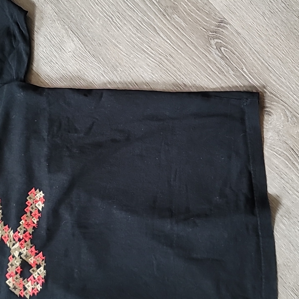 Men's LRG - Picture 5 of 10
